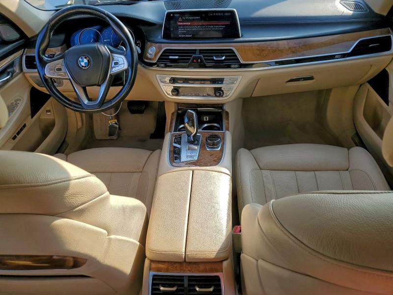Фото 8 - BMW 7 SERIES