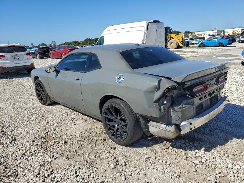 Фото 2 - DODGE CHALLENGER