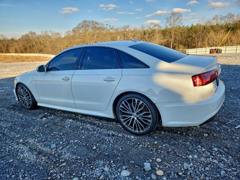 Фото 2 - AUDI A6