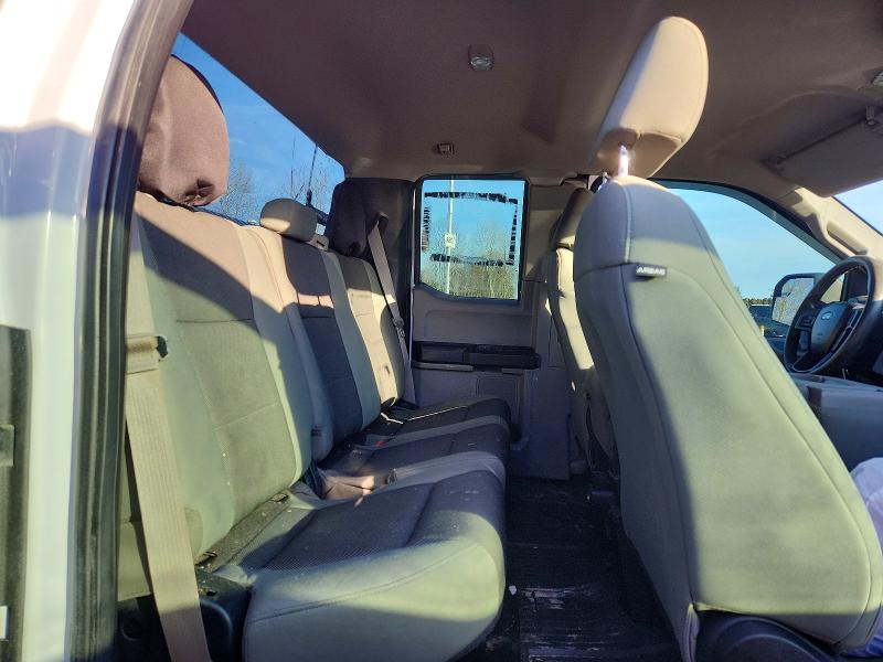 Фото 10 - FORD F-150