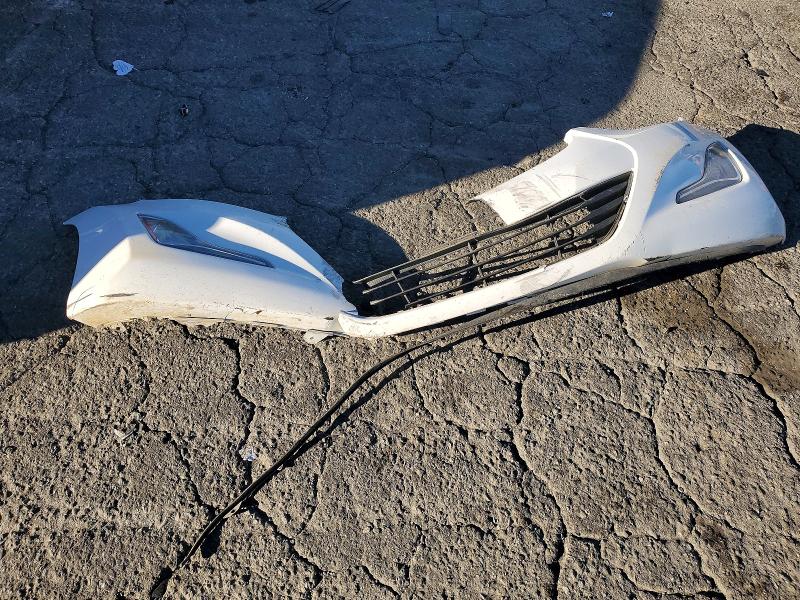 Фото 12 - HYUNDAI ELANTRA