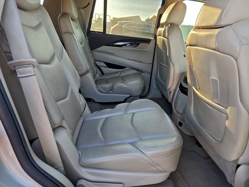 Фото 11 - CADILLAC ESCALADE