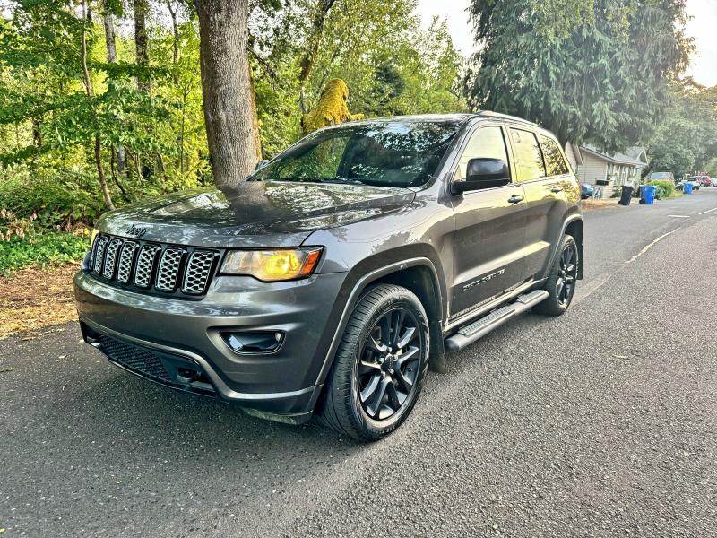 Фото 2 - JEEP GRAND CHER