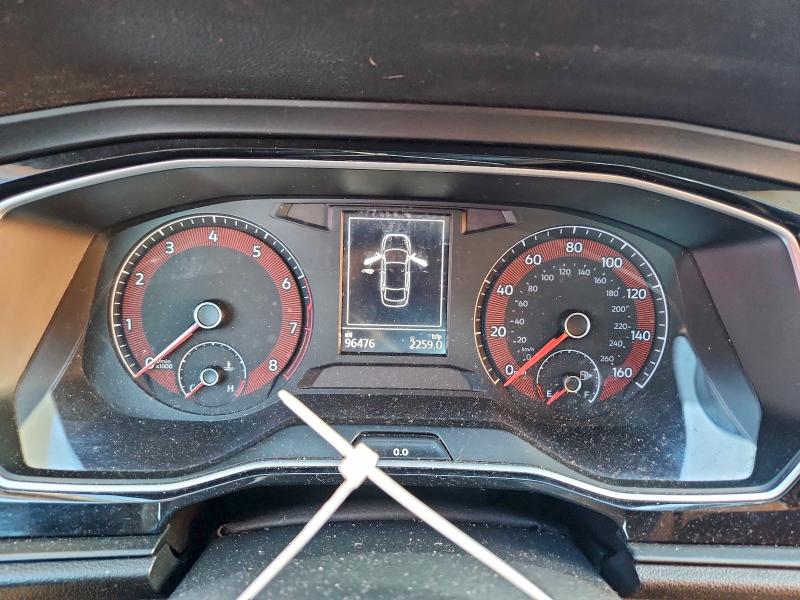 Фото 9 - VOLKSWAGEN JETTA