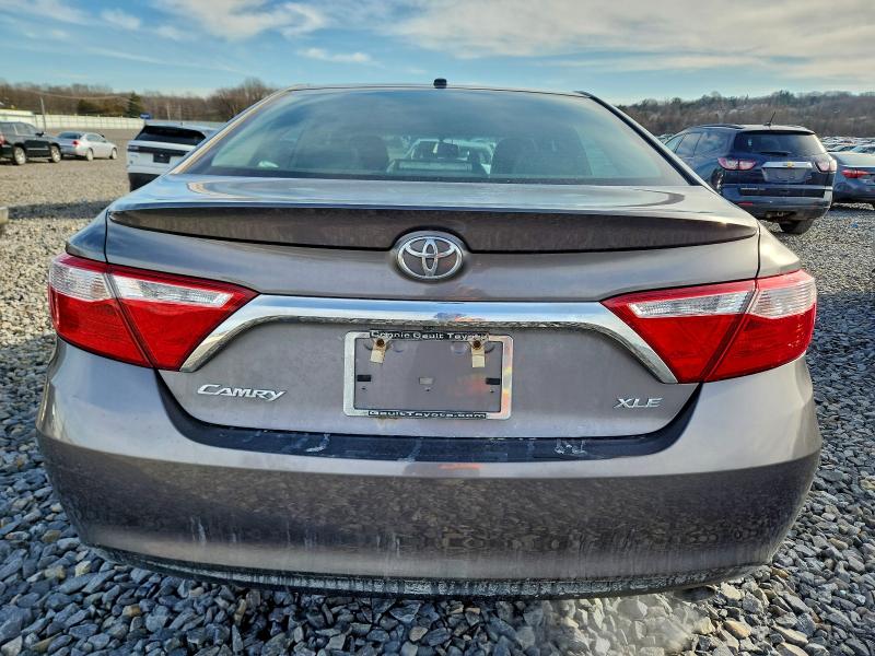 Фото 6 - TOYOTA CAMRY