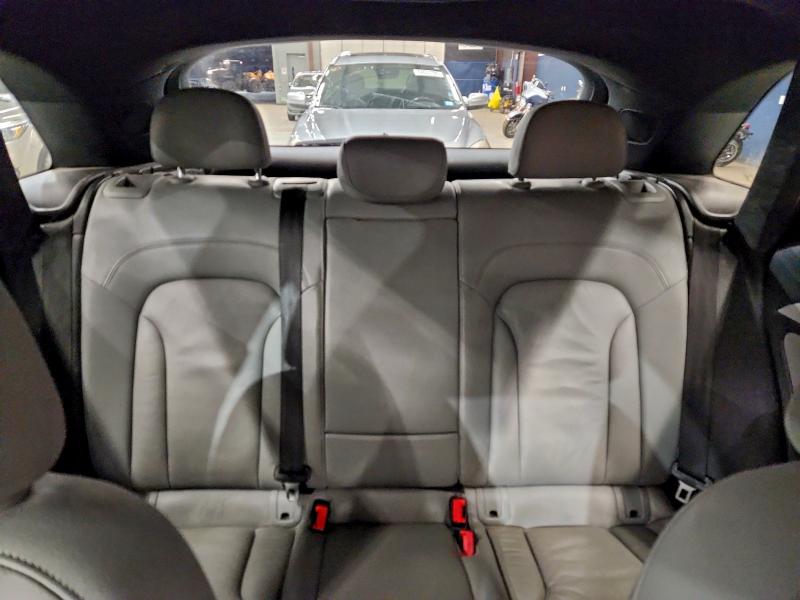 Фото 10 - AUDI Q3