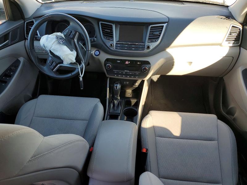 Фото 8 - HYUNDAI TUCSON