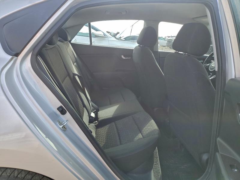 Фото 10 - KIA RIO