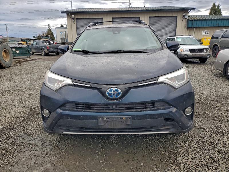 Фото 5 - TOYOTA RAV4