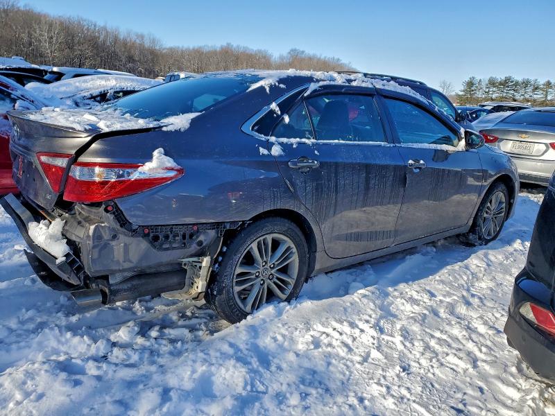 Фото 3 - TOYOTA CAMRY