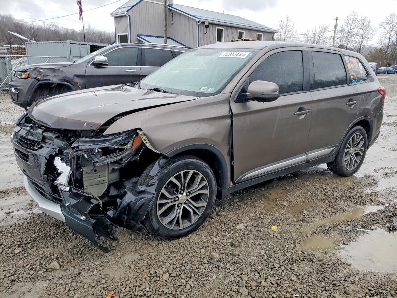 Фото 1 - MITSUBISHI OUTLANDER