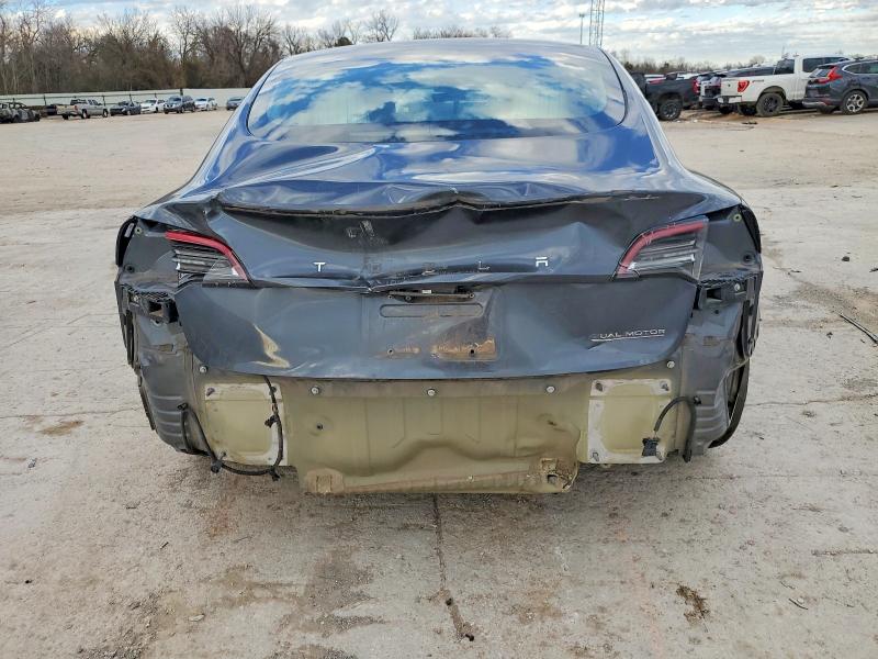 Фото 6 - TESLA MODEL 3