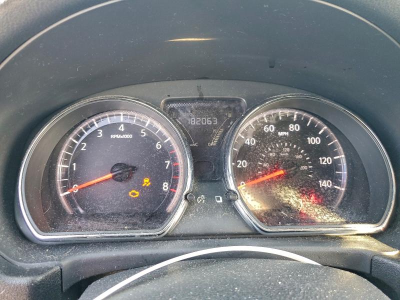 Фото 9 - NISSAN VERSA