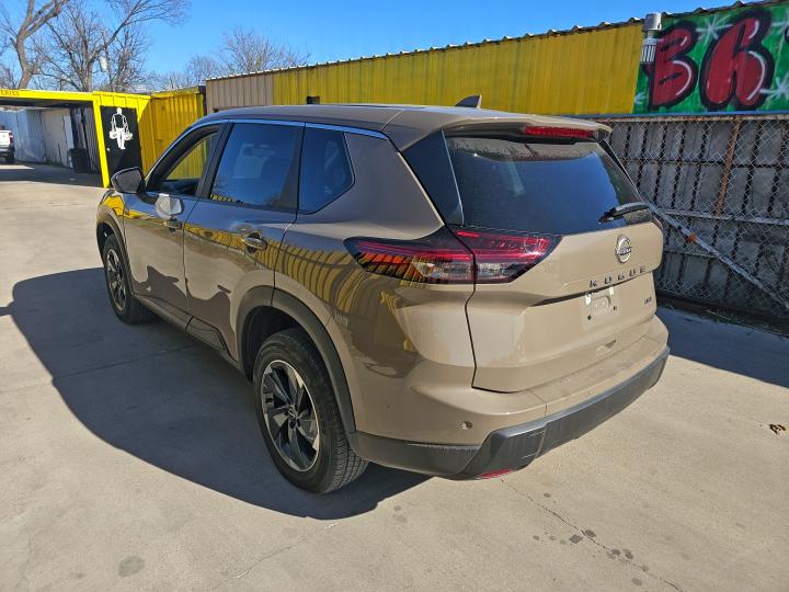 Фото 3 - NISSAN ROGUE