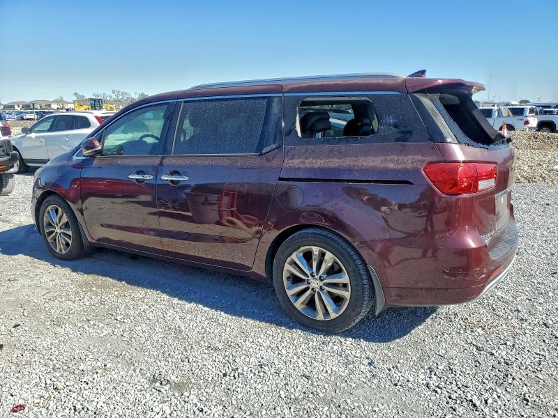 Фото 2 - KIA SEDONA