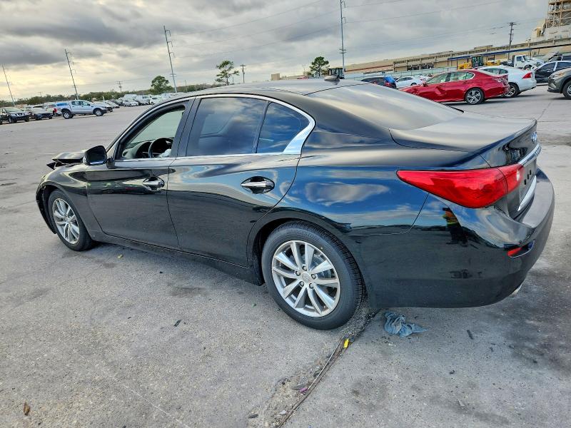 2015 INFINITI Q50