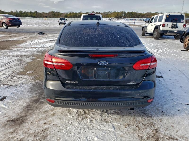 Фото 6 - FORD FOCUS