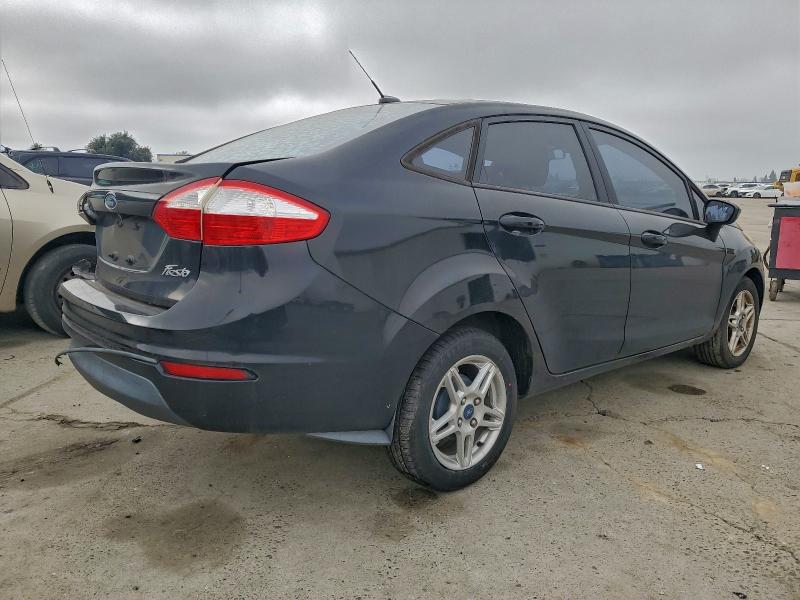 Фото 3 - FORD FIESTA