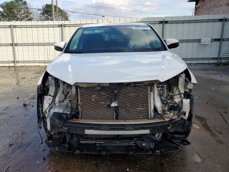 Фото 5 - TOYOTA HIGHLANDER