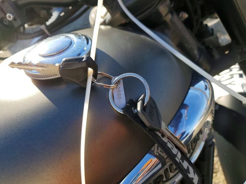 TRIUMPH BONNEVILLE 2020