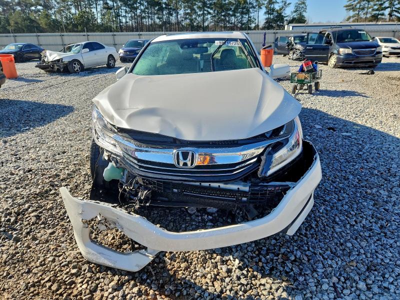 Фото 5 - HONDA ACCORD