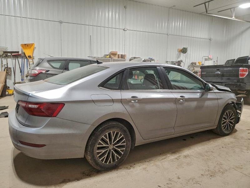 Фото 3 - VOLKSWAGEN JETTA