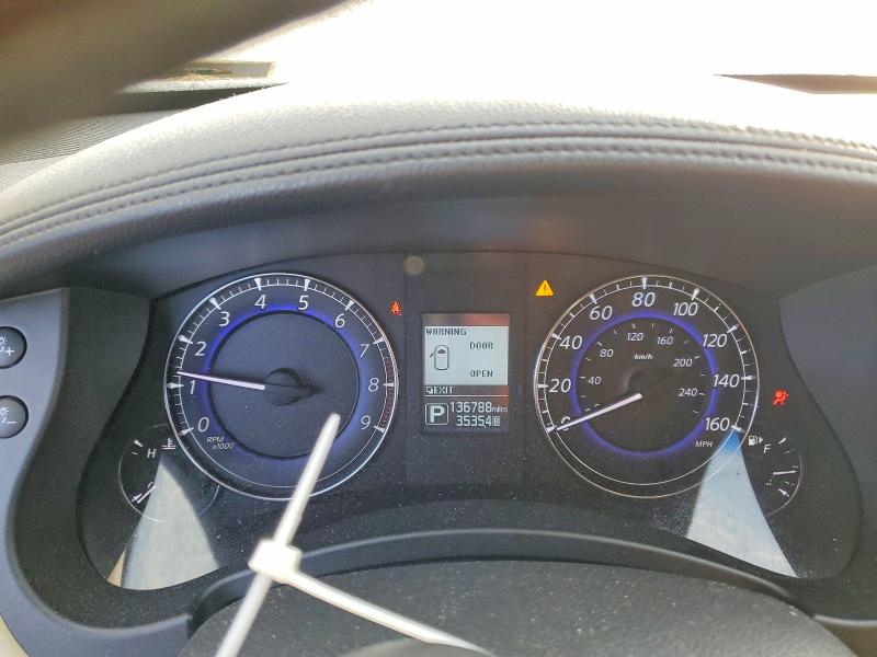 Фото 9 - INFINITI QX50