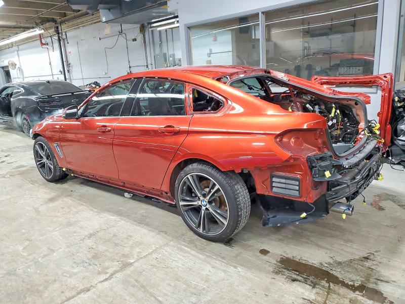 Фото 2 - BMW 4 SERIES