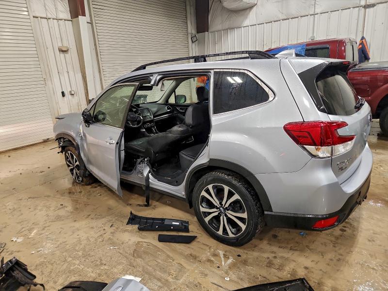 Фото 2 - SUBARU FORESTER