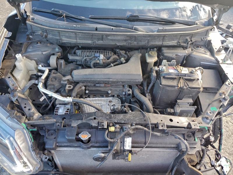 Фото 11 - NISSAN ROGUE