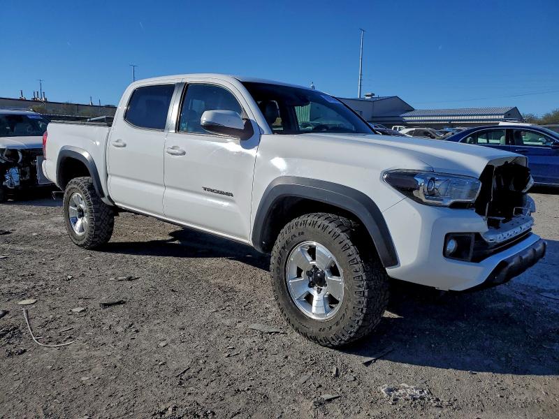 Фото 4 - TOYOTA TACOMA