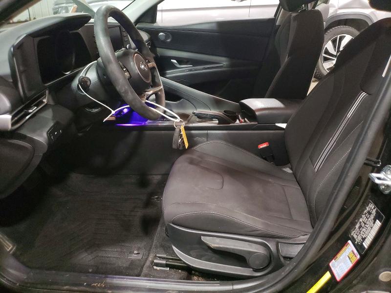 Фото 7 - HYUNDAI ELANTRA