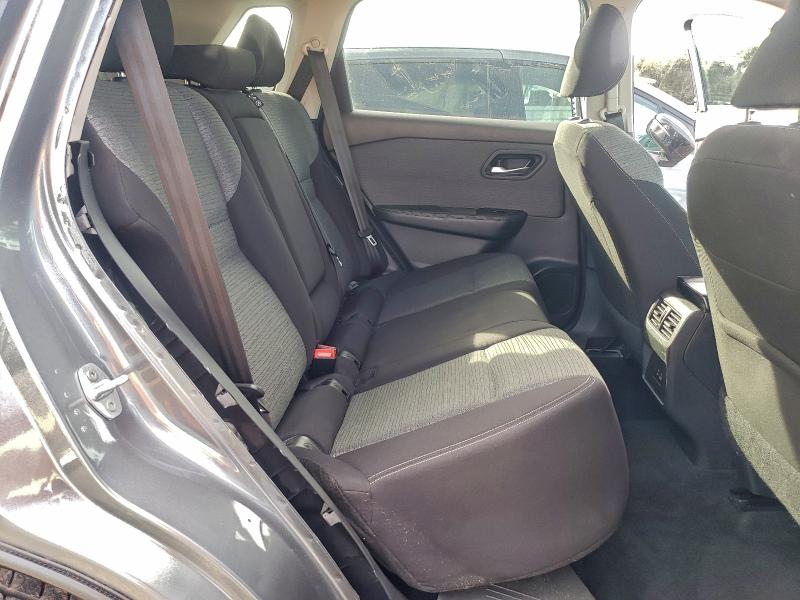 Фото 11 - NISSAN ROGUE