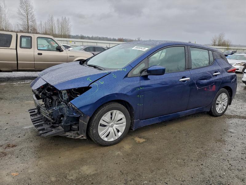 Фото 1 - NISSAN LEAF