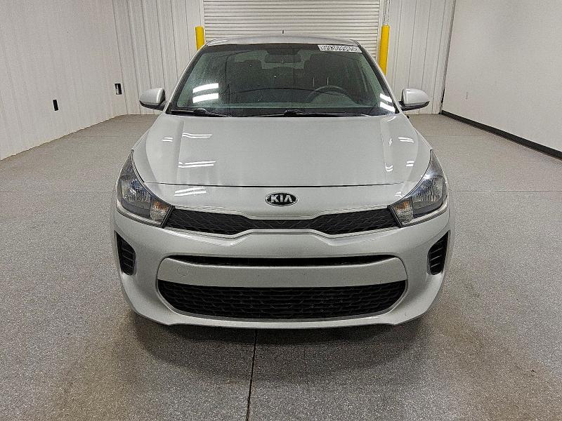 Фото 5 - KIA RIO