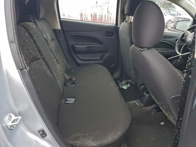 Фото 10 - MITSUBISHI MIRAGE