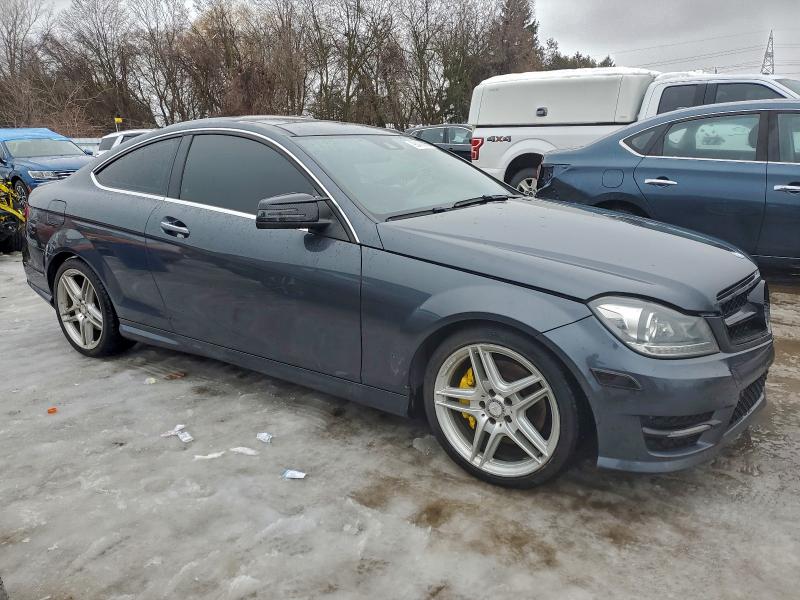 Фото 4 - MERCEDES-BENZ C-CLASS