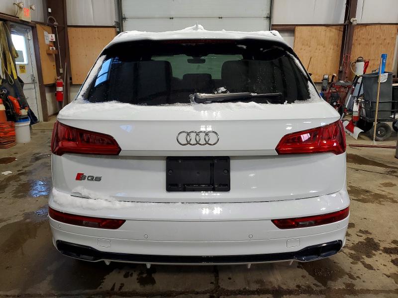 Фото 6 - AUDI SQ5