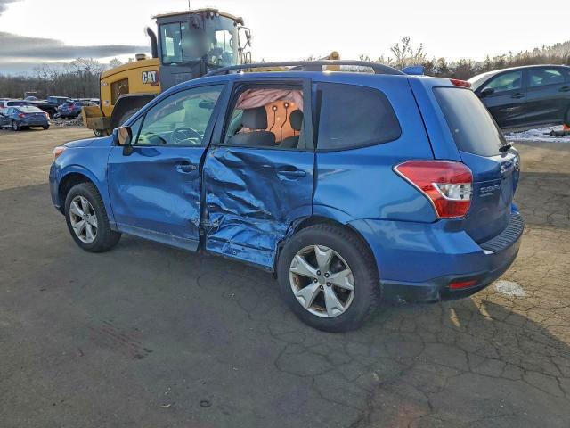 Фото 2 - SUBARU FORESTER