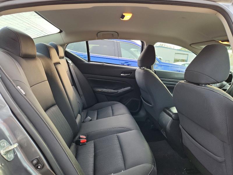 Фото 10 - NISSAN ALTIMA