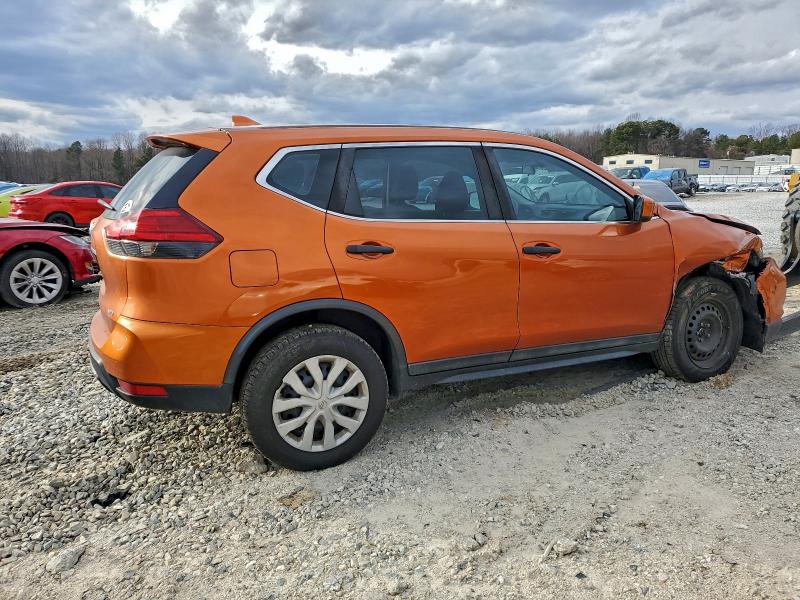 Фото 3 - NISSAN ROGUE