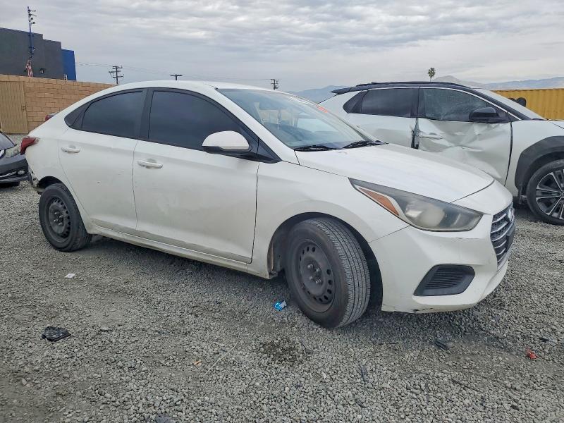 Фото 4 - HYUNDAI ACCENT