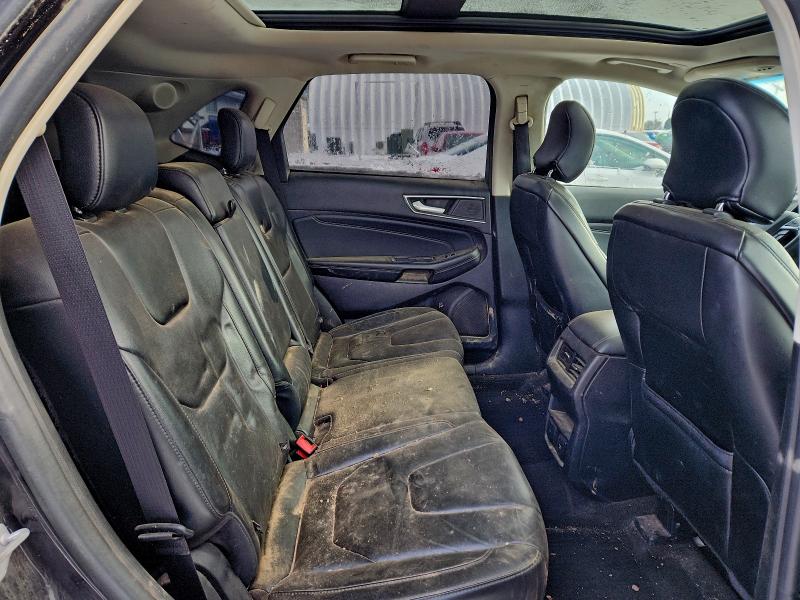 Фото 11 - FORD EDGE