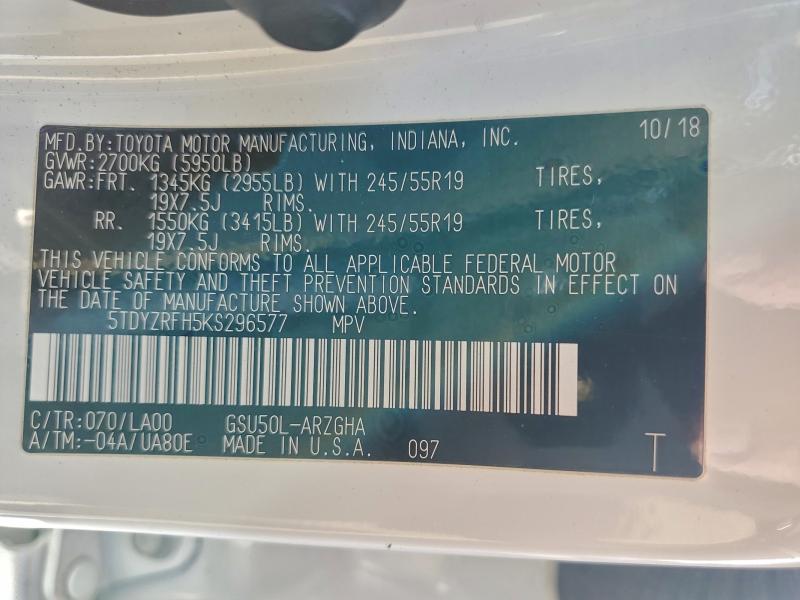 Фото 14 - TOYOTA HIGHLANDER