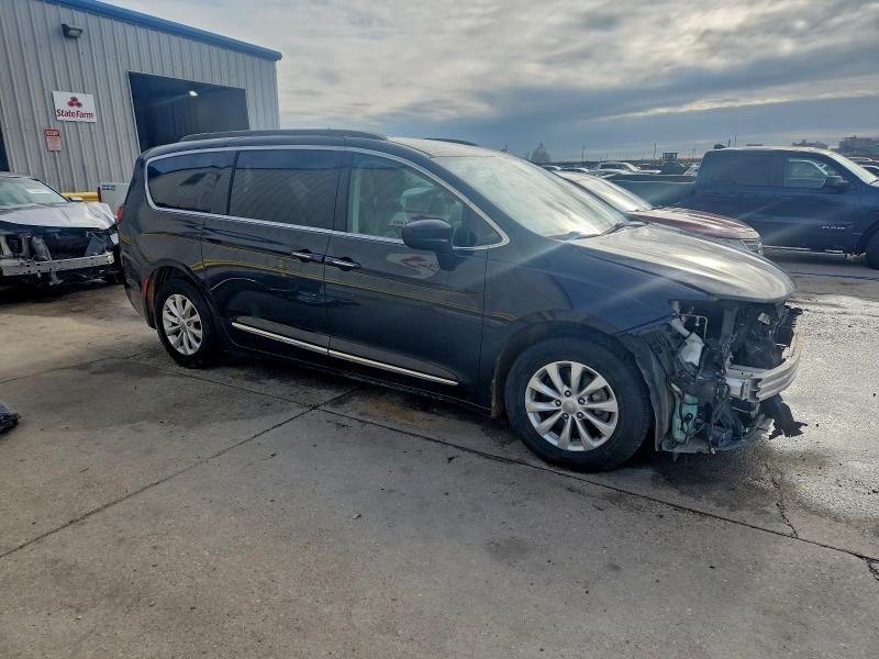 Фото 4 - CHRYSLER PACIFICA