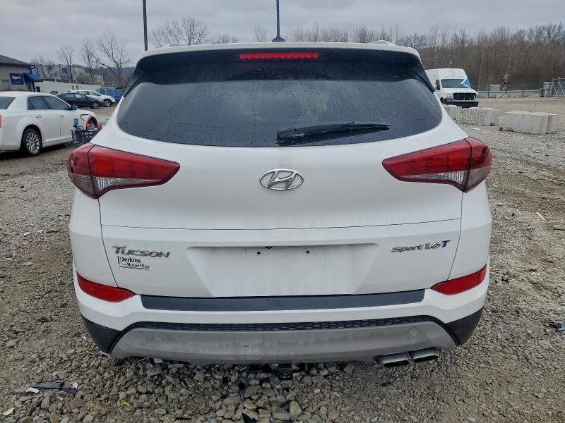 Фото 6 - HYUNDAI TUCSON