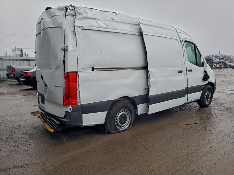 Фото 3 - MERCEDES-BENZ SPRINTER