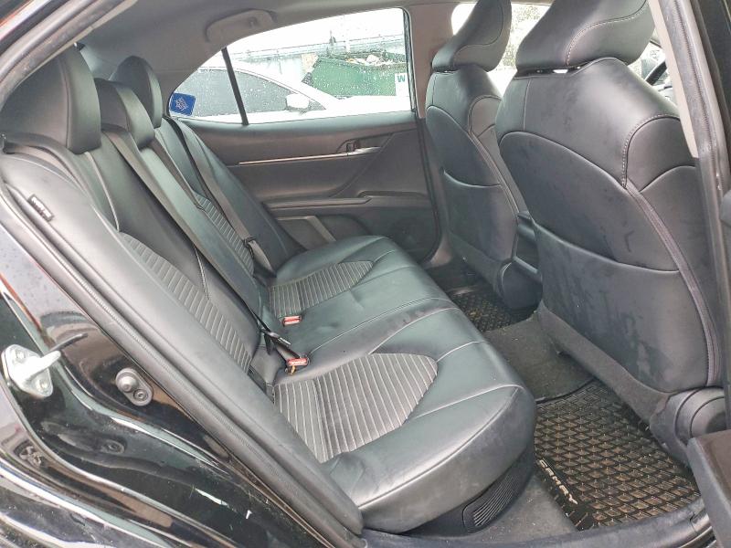 Фото 10 - TOYOTA CAMRY