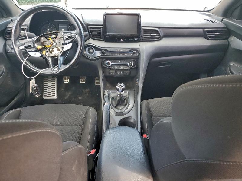 Фото 8 - HYUNDAI VELOSTER