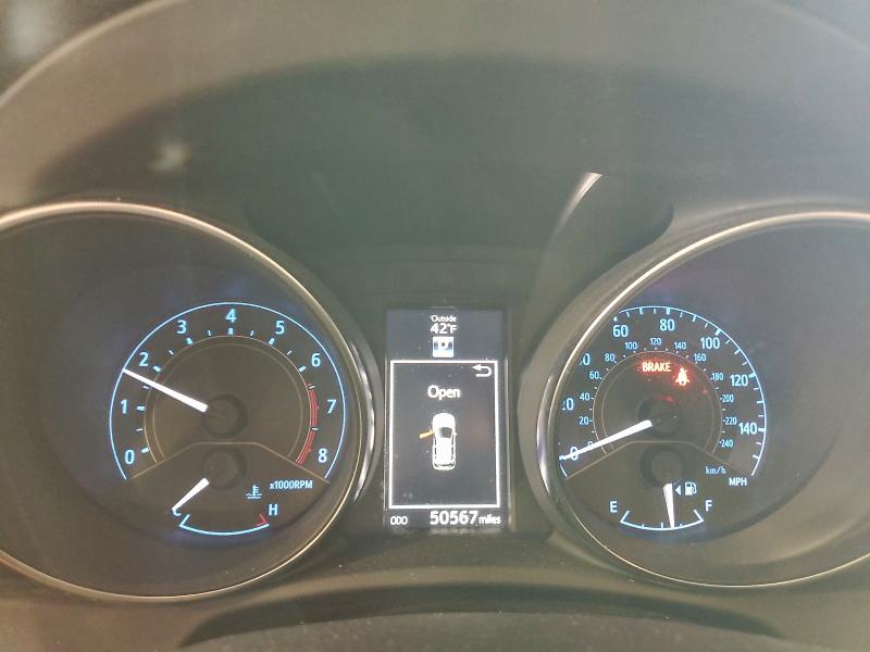 Фото 9 - TOYOTA COROLLA